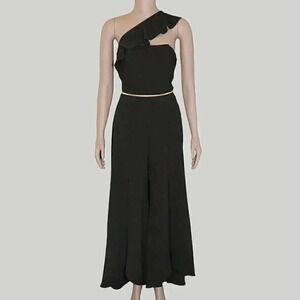 Black Ruffled Jumpsuit‎ Size Medium Fall Formal Evening Outerwear Classy